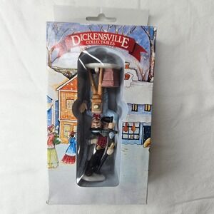 Dickensville Collectables NOMA 6176 Photographer Figurine Christmas Village NEW